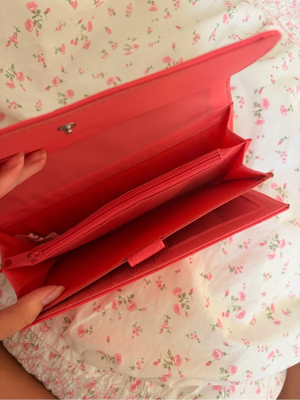 Red Trim Straw Wallet - Women Bags
